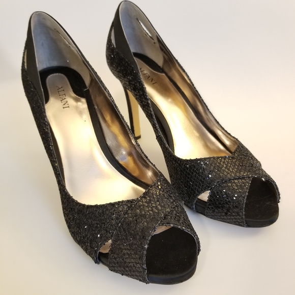 Alfani Lyrra Peeptoe Heels, Size 9.5M - Picture 2 of 14